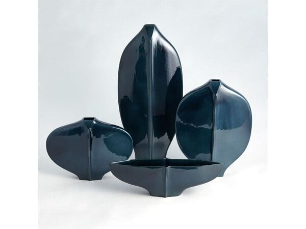 center ridge vase blue sm