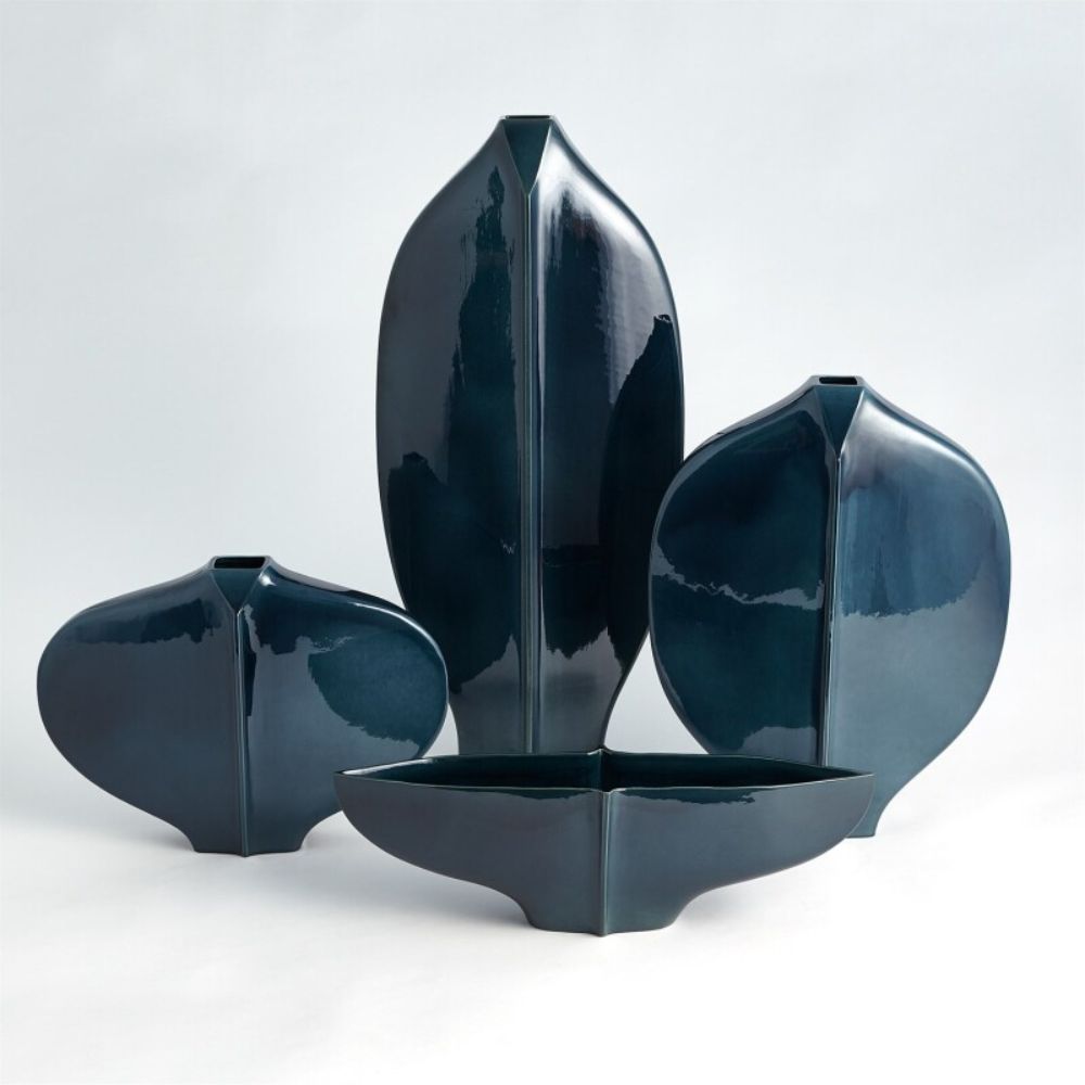center ridge vase blue sm