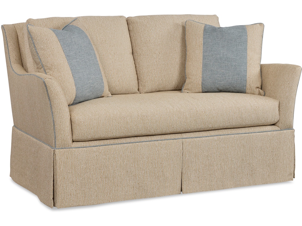 Ensemble Skirted Loveseat