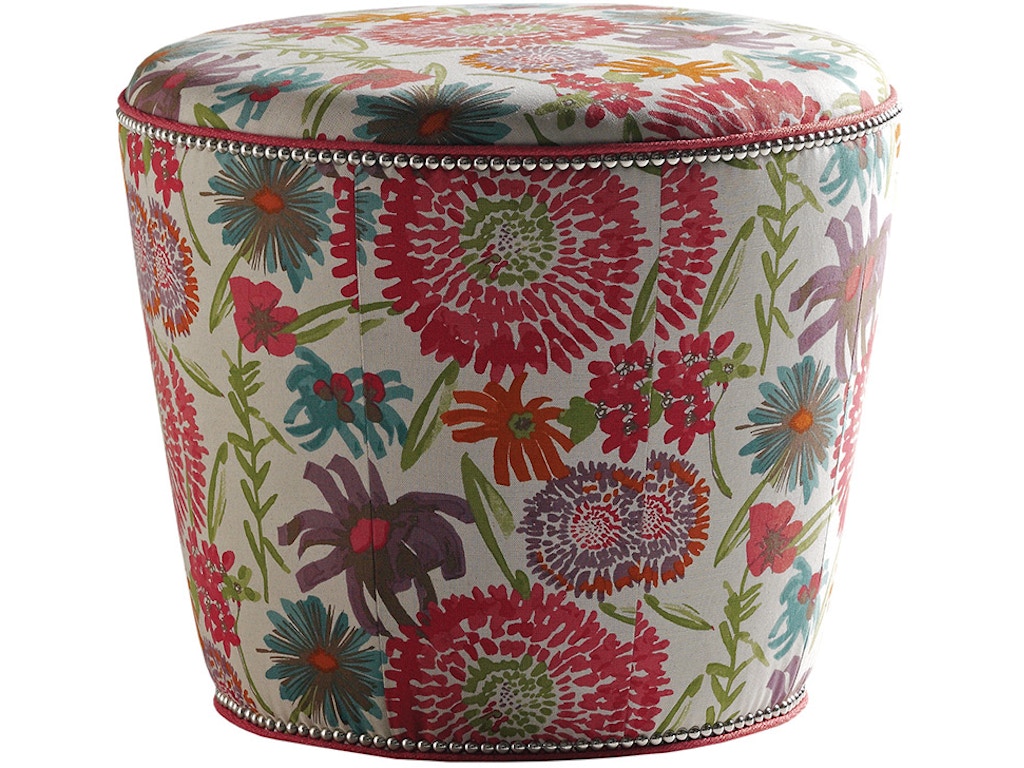 Layla Ottoman