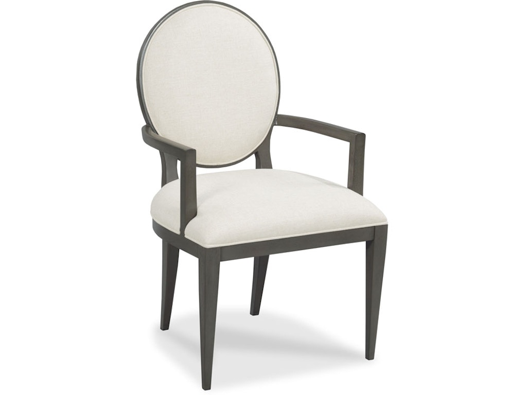 Ovale Arm Chair