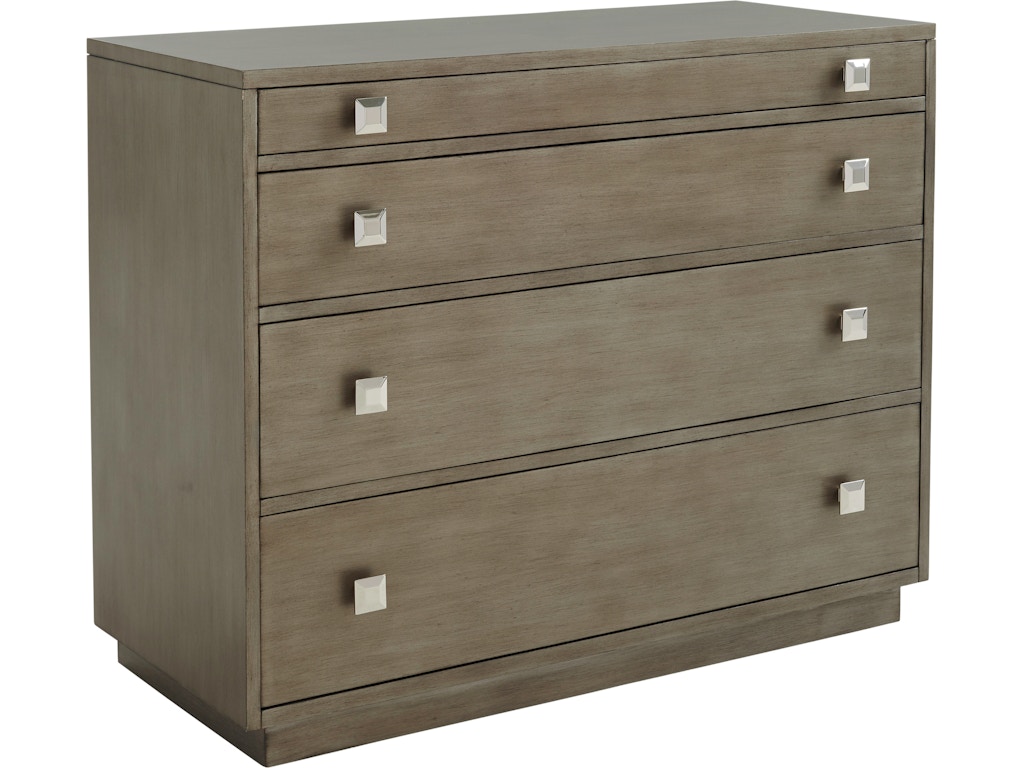 Cavalaire Bachelors Chest