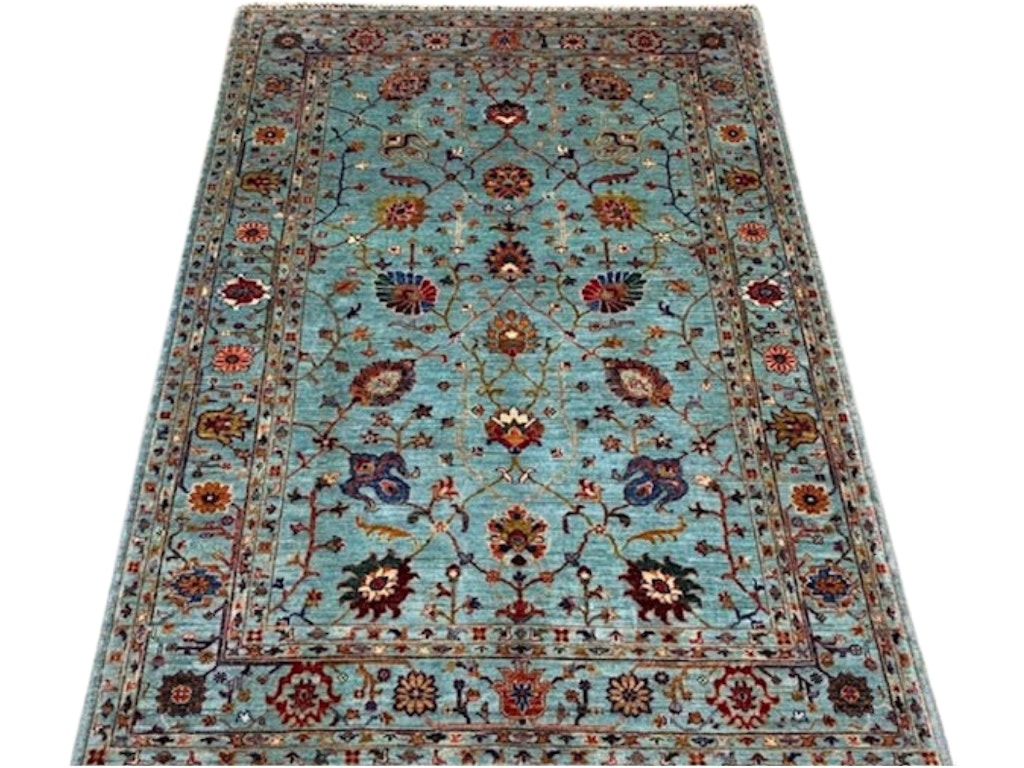Floral Tribal Rug. (5.8 x 8.2)