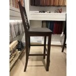 bar stool