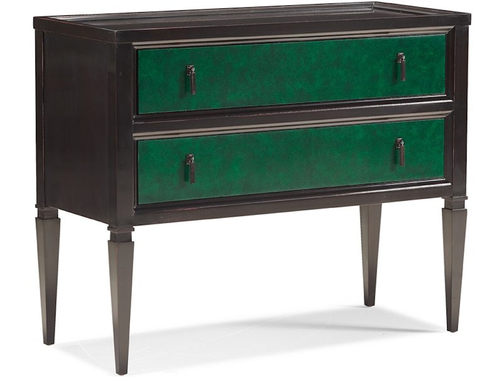 Nolan Chest