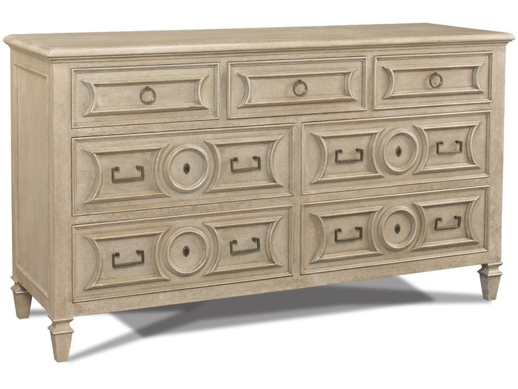 Dolan Dresser