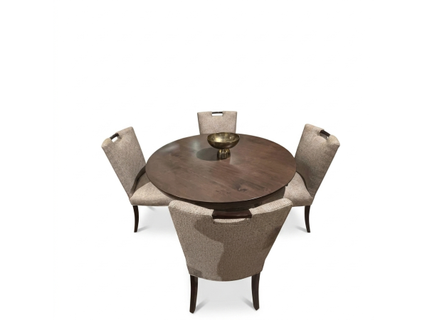 grand louvre table and 4 chairs