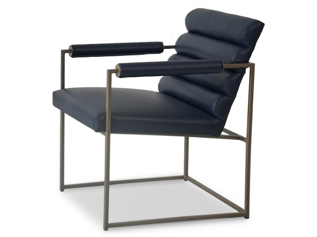 Piedmont Chair (Upholstered Armrests)
