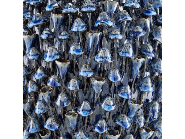 Manitapi Large Blue Vase - Image 3