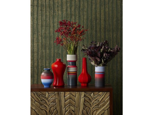 Bittersweet Peking Long Neck Vase - Image 5