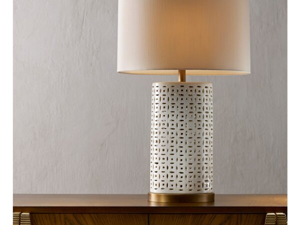 Bellemeade White Table Lamp - Image 4