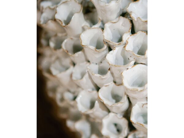 Manitapi Medium White Vase - Image 4