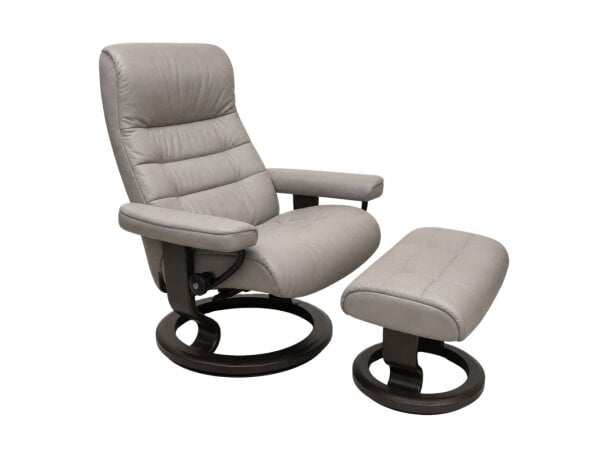 stressless® opal (m) signature base recliner with ottoman (copy)