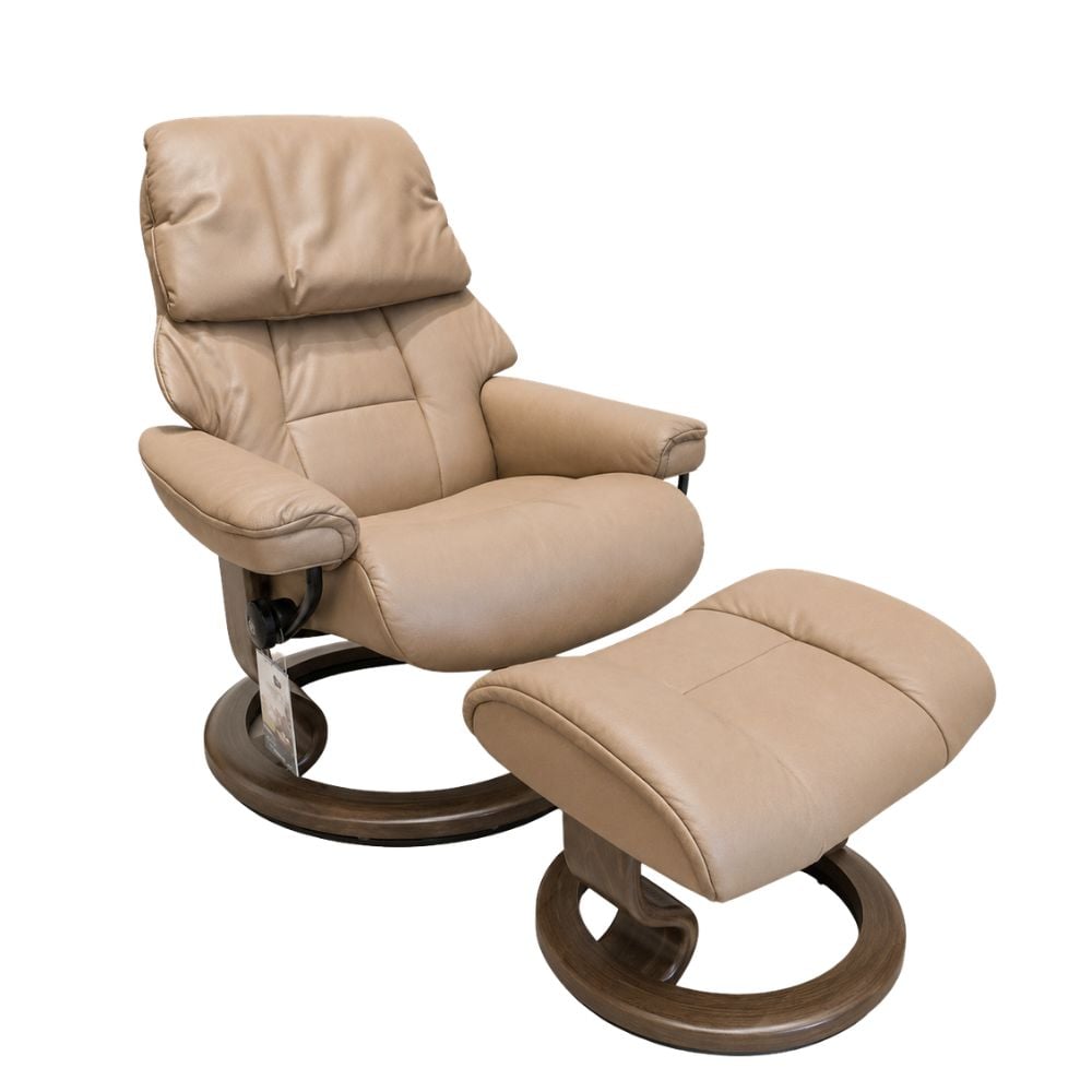 stressless® ruby (small) classic base recliner with ottoman