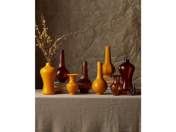Amber and Gold Peking Long Neck Vase - Image 5