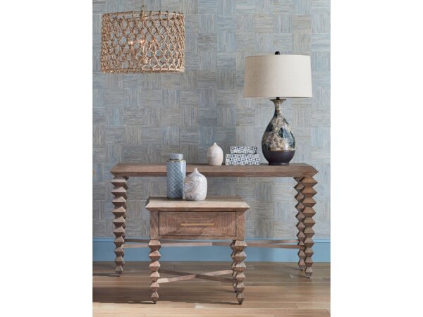 Frangipani Table Lamp - Image 4
